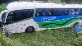 Imagem ilustrativa da imagem Acidente com ônibus deixa 25 feridos na Rio-Santos