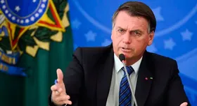 Imagem ilustrativa da imagem Ex-chefe da Aeronáutica diz que ex-comandante ameaçou prender Bolsonaro