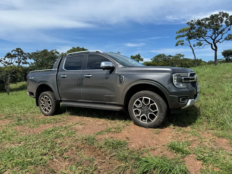 Teste: Ford Ranger 2024 salta em qualidade e redefine o padrão de picapes no Brasil