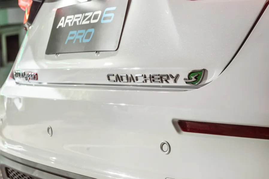 Novo Caoa Chery Arrizo 6 PRO Hybrid já está à venda