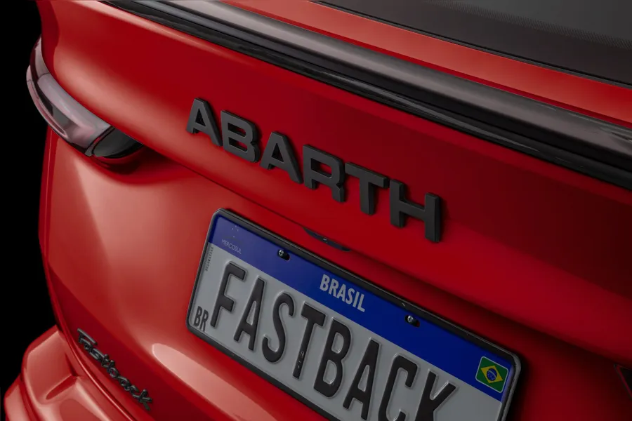 Fiat Fastback Abarth: SUV Coupé ganha a marca do escorpião por R$ 159.990