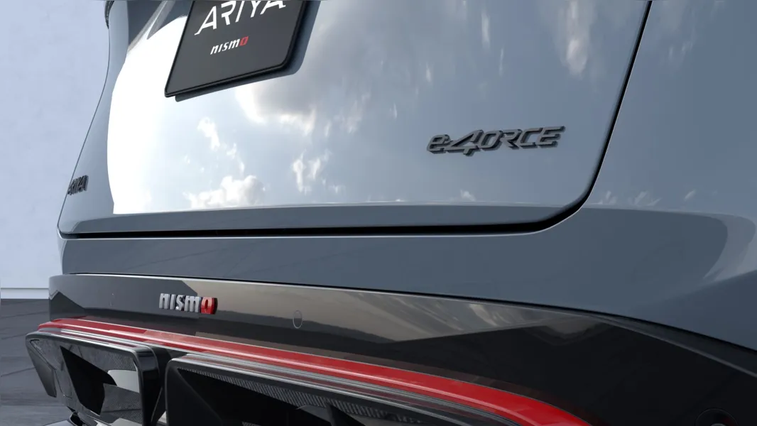 Nissan revela o crossover elétrico Ariya NISMO no Japão
