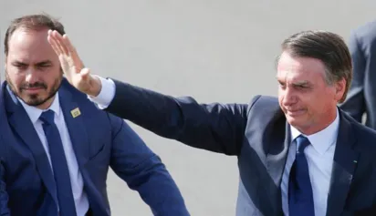 
		'Carlos Bolsonaro é um sociopata', diz ex-aliado de Bolsonaro