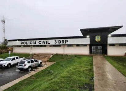 
		Suspeito de armazenar material pornográfico infantil é preso, em Anápolis