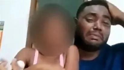 
		Pai que foi flagrado agredindo as filhas na praia se pronuncia