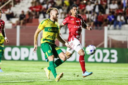 
		Vila Nova perde em casa para o Cuiabá e completa 7 jogos sem vencer