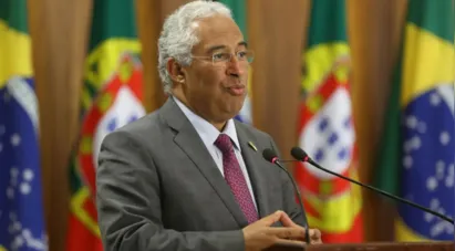 
		Presidente de Portugal dissolve parlamento e convoca novas eleições
