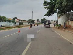 Imagem ilustrativa da imagem Uma pessoa morre após ser atropelada por caminhão, em Goiânia