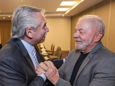 Imagem ilustrativa da imagem Lula insere o Brasil nos acordos internacionais