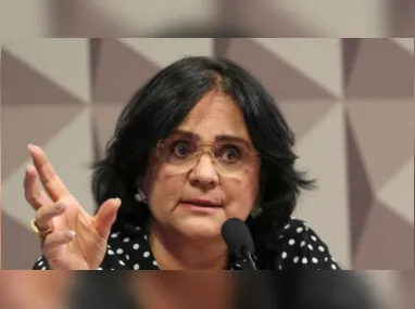 Imagem ilustrativa da imagem Damares Alves critica PSOL por pedido de cassação de seu mandato