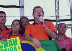 Imagem ilustrativa da imagem Manifestações pró e contra Dilma marcam comemorações do Dia do Trabalho