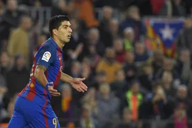 Imagem ilustrativa da imagem Luis Suárez pega dois jogos de suspensão