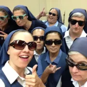 Imagem ilustrativa da imagem Freiras da Missão Saint Paul usam Snapchat e viralizam na internet