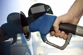 Imagem ilustrativa da imagem Preço da gasolina sobe e atinge novo recorde