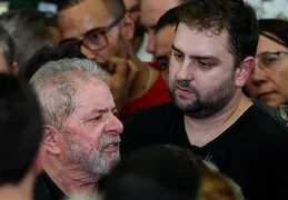 Imagem ilustrativa da imagem R$ 24 milhões de Lula e de seu filho podem ser bloqueados