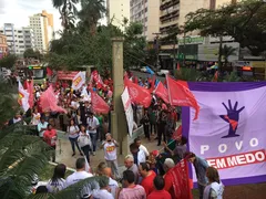 Imagem ilustrativa da imagem Manifestantes se reúnem em protesto contra reformas da Previdência e Trabalhista em Goiânia