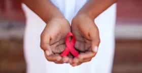Imagem ilustrativa da imagem Pílula que previne HIV ainda não será distribuída em Goiânia