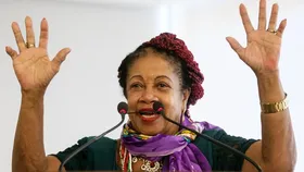 Imagem ilustrativa da imagem Dirigentes do PSDB pedem para que Temer demita ministra dos Direitos Humanos, Luislinda 