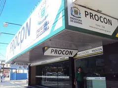 Imagem ilustrativa da imagem Procon apreende mais de 130 kg de produtos vencidos em bar no Leste Vila Nova