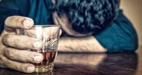 Imagem ilustrativa da imagem Preconceito e desinformação dificultam combate ao alcoolismo