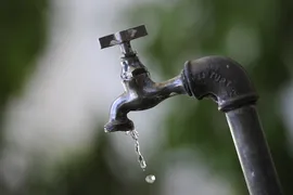 Imagem ilustrativa da imagem Abastecimento de água em Goiânia e Aparecida será normalizado hoje, afirma Saneago