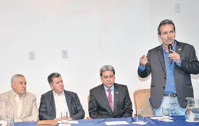 Imagem ilustrativa da imagem Municípios debatem previdência e parceria com governo estadual