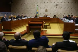 Imagem ilustrativa da imagem Por 6 votos a 5, ministros do STF negam habeas corpus preventivo a Lula