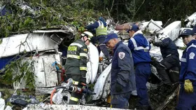 Imagem ilustrativa da imagem Famílias de vítimas do voo da Chapecoense vão processar empresa aérea