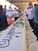 Imagem ilustrativa da imagem Aniversário de Aparecida de Goiânia é celebrado com bolo de 96 metros