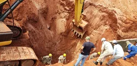 Imagem ilustrativa da imagem Funcionários morrem soterrados em obra da Saneago