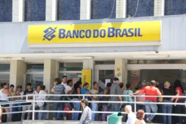 Imagem ilustrativa da imagem Bancos terão horário de atendimento alterado durante os jogos do Brasil na Copa