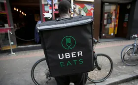 Imagem ilustrativa da imagem Aplicativo de entrega de comida, Uber Eats, chega a capital goiana
