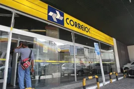 Imagem ilustrativa da imagem Bolsonaro afirma que se fosse possível privatizava hoje os Correios