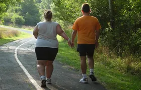 Imagem ilustrativa da imagem Caminhar contra obesidade