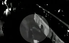 Imagem ilustrativa da imagem Câmeras de segurança registram momento em que passageiro é atropelado por ônibus em terminal de Goiânia
