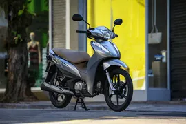 Imagem ilustrativa da imagem Honda Biz ganha novas cores e grafismos na linha 2019