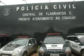 Imagem ilustrativa da imagem Presos jovens suspeitos de sacar ilegalmente cerca de R$ 100 mil de contas bancárias, em Goiânia