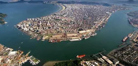 Imagem ilustrativa da imagem Porto de Santos: regionalizar  é o futuro