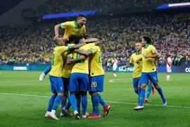 Imagem ilustrativa da imagem Jogos de hoje definem adversário do Brasil nas quartas de final