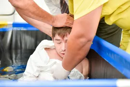 Imagem ilustrativa da imagem Paciente do HUGOL é batizado durante internação