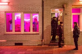 Imagem ilustrativa da imagem Prostituição na Alemanha: descaso das autoridades e vulnerabilidade ao HIV