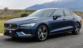 Imagem ilustrativa da imagem Novo Volvo S60 quer “peitar” alemãs BMW, Audi e Mercedes