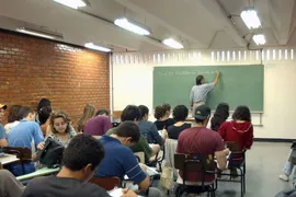 Imagem ilustrativa da imagem Estudantes participam hoje da Olimpíada de Matemática