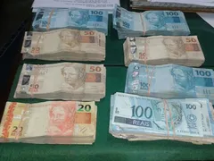 Imagem ilustrativa da imagem Funcionário de banco é preso suspeito de desviar mais de R$800 mil