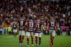 Imagem ilustrativa da imagem Evento gratuito transmite o jogo e sorteia camisas oficiais do Flamengo se time fizer gol