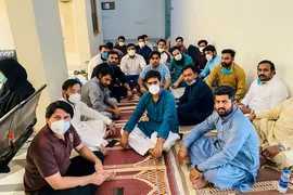 Imagem ilustrativa da imagem Por falta de proteção contra a Covid-19 médicos paquistaneses fazem greve de fome