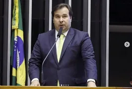 Imagem ilustrativa da imagem Durante videoconferência Rodrigo Maia diz que Bolsonaro não tem coragem de demitir Mandetta
