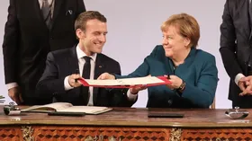 Imagem ilustrativa da imagem Fundo de 500 bilhões de euros é proposto por Merkel e Macron
