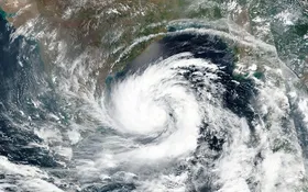 Imagem ilustrativa da imagem Ciclone Amphan coloca Índia e Bangladesh em estado de emergência