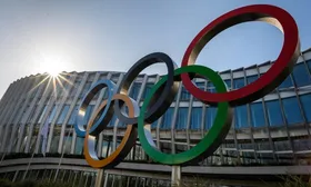 Imagem ilustrativa da imagem COI admite cancelar Olimpíadas se coronavírus não estiver controlado em 2021